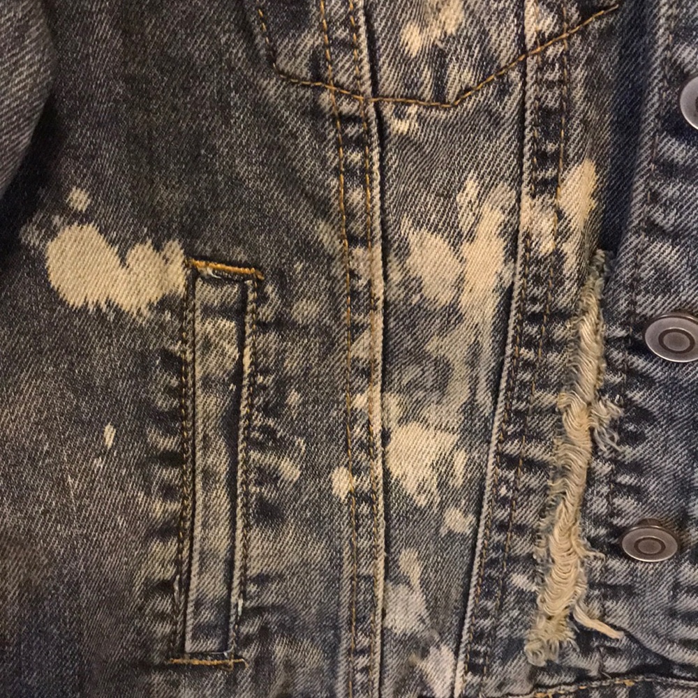 Jean jacket - Picture 3 of 6